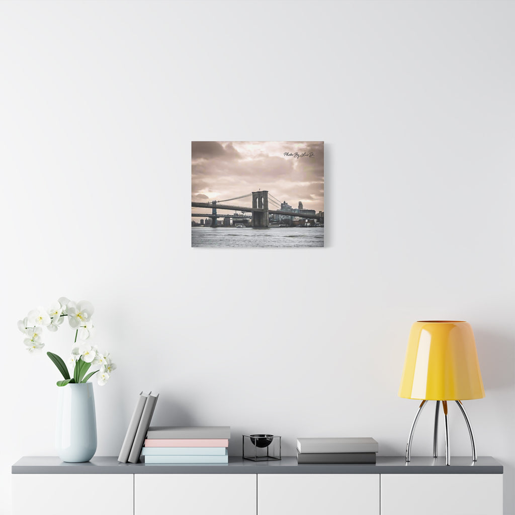 Stretched Canvas Art, Brooklyn Bridge Wall Decor, Modern Home Decoration, Gift for Art Lovers, Cityscape Artwork, Urban Wall Art